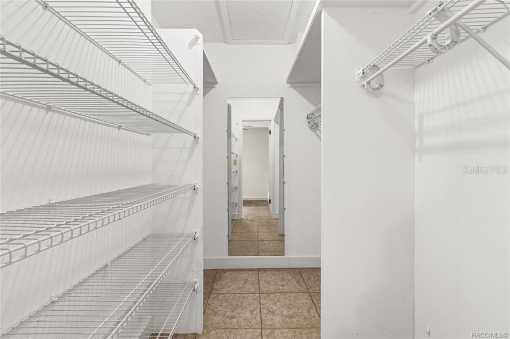 Image 15 of 31 For 8801 Cresco Lane