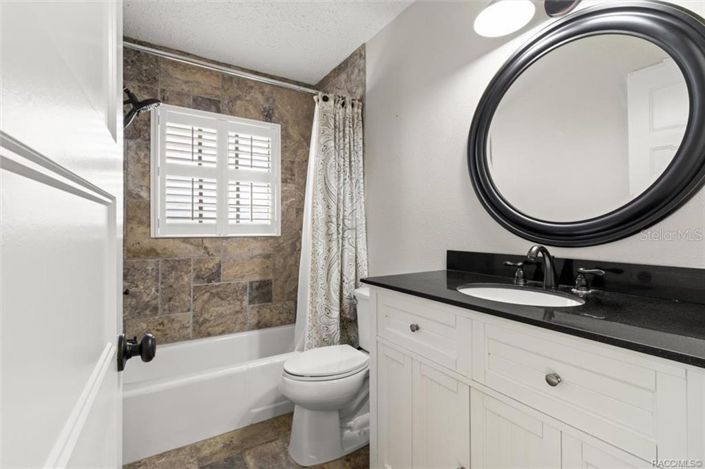 Image 17 of 31 For 8801 Cresco Lane