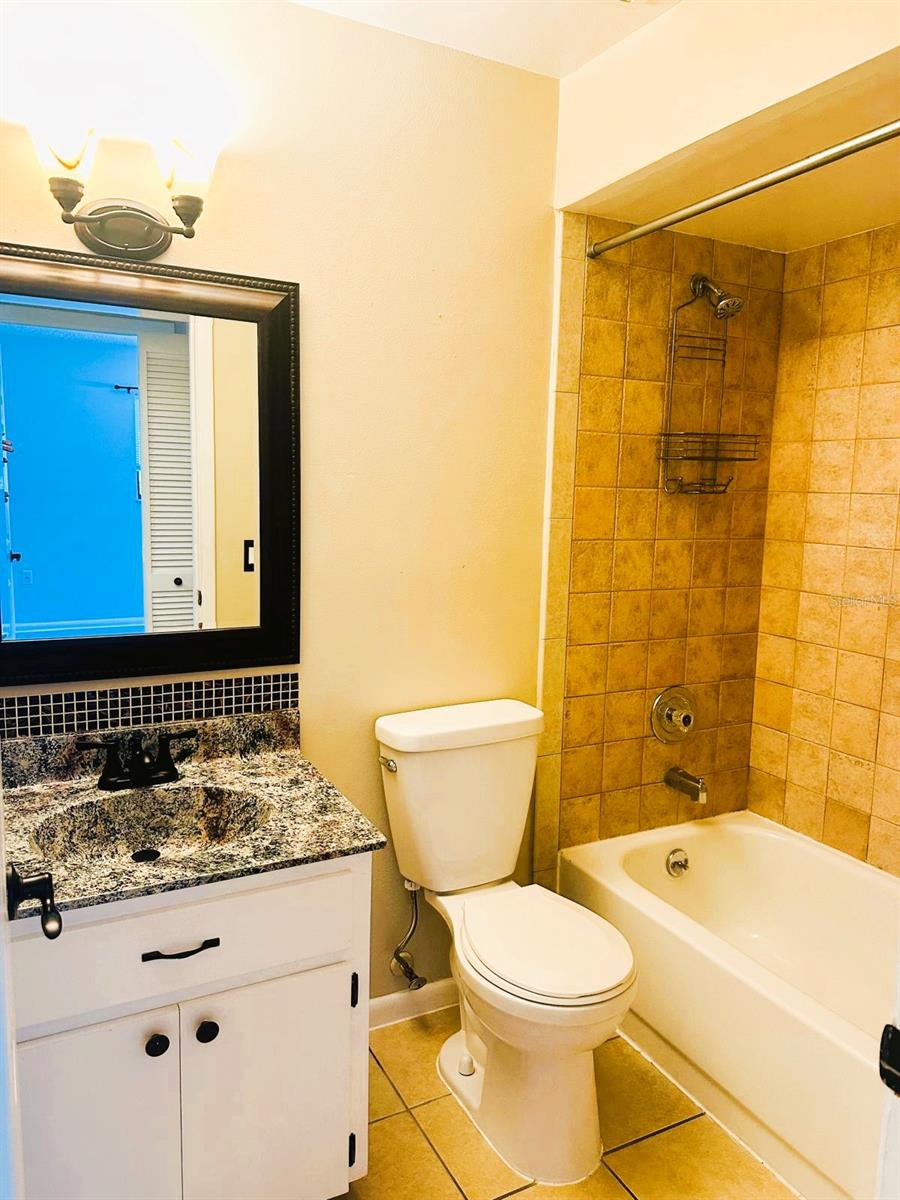 Image 12 of 15 For 2947 32nd Avenue