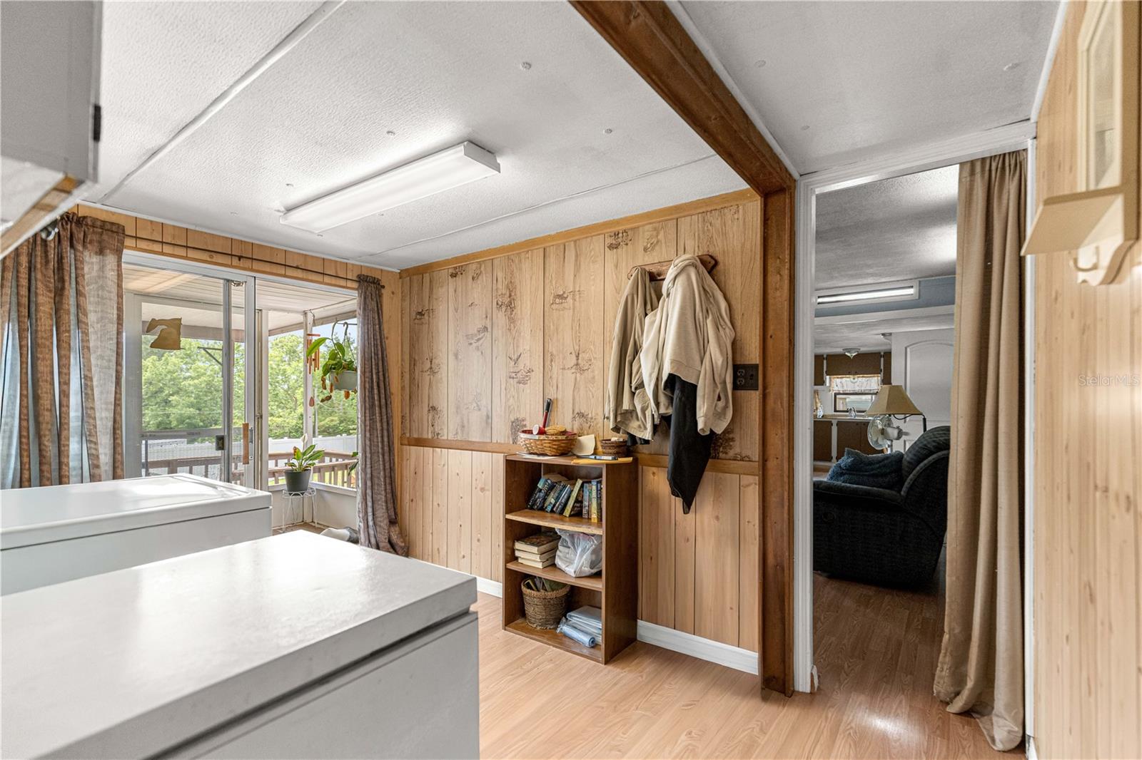 Image 12 of 20 For 10752 128th Street