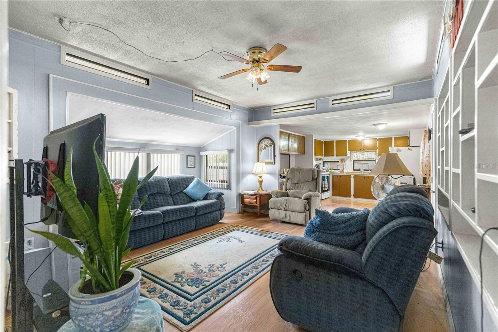 Image 5 of 20 For 10752 128th Street