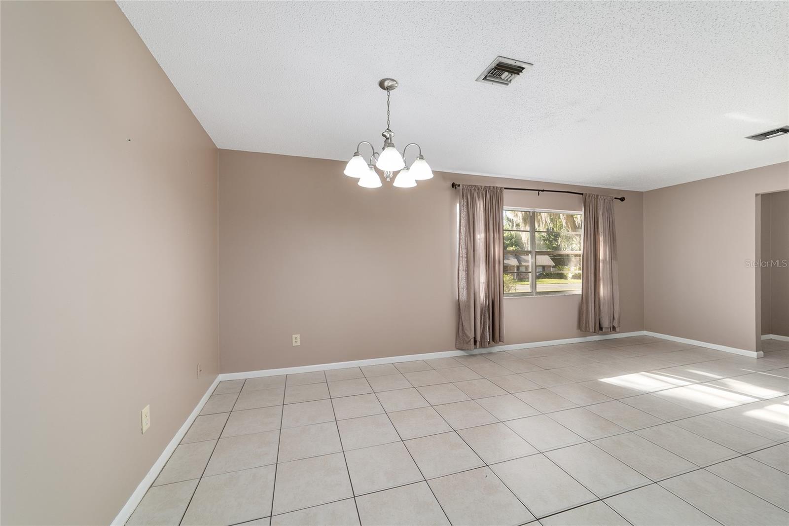 Image 21 of 58 For 1325 19th Street