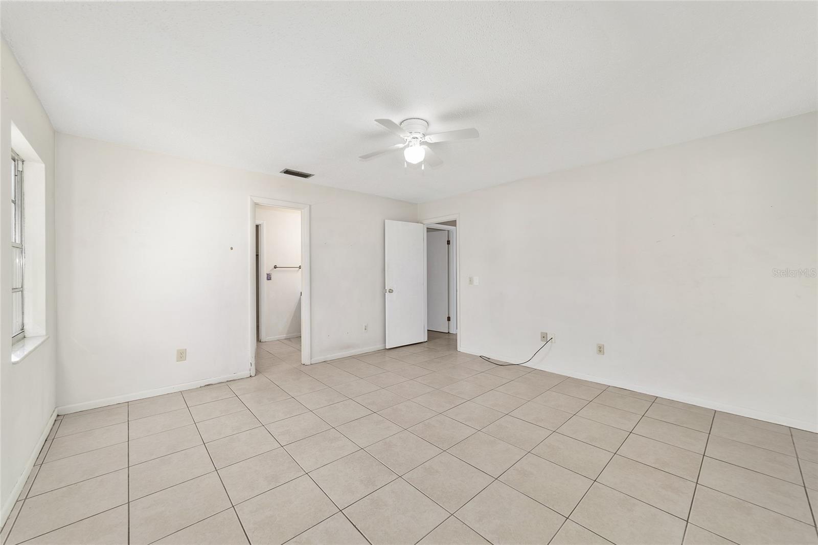 Image 32 of 58 For 1325 19th Street