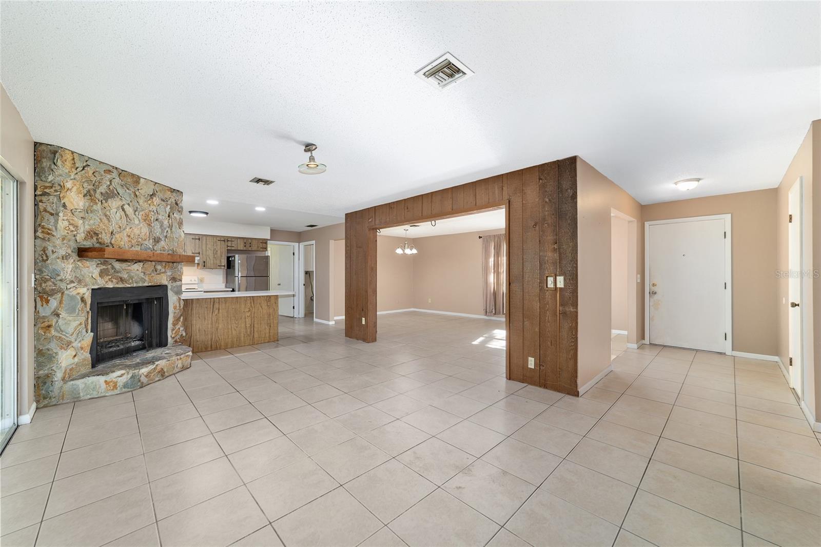 Image 9 of 58 For 1325 19th Street