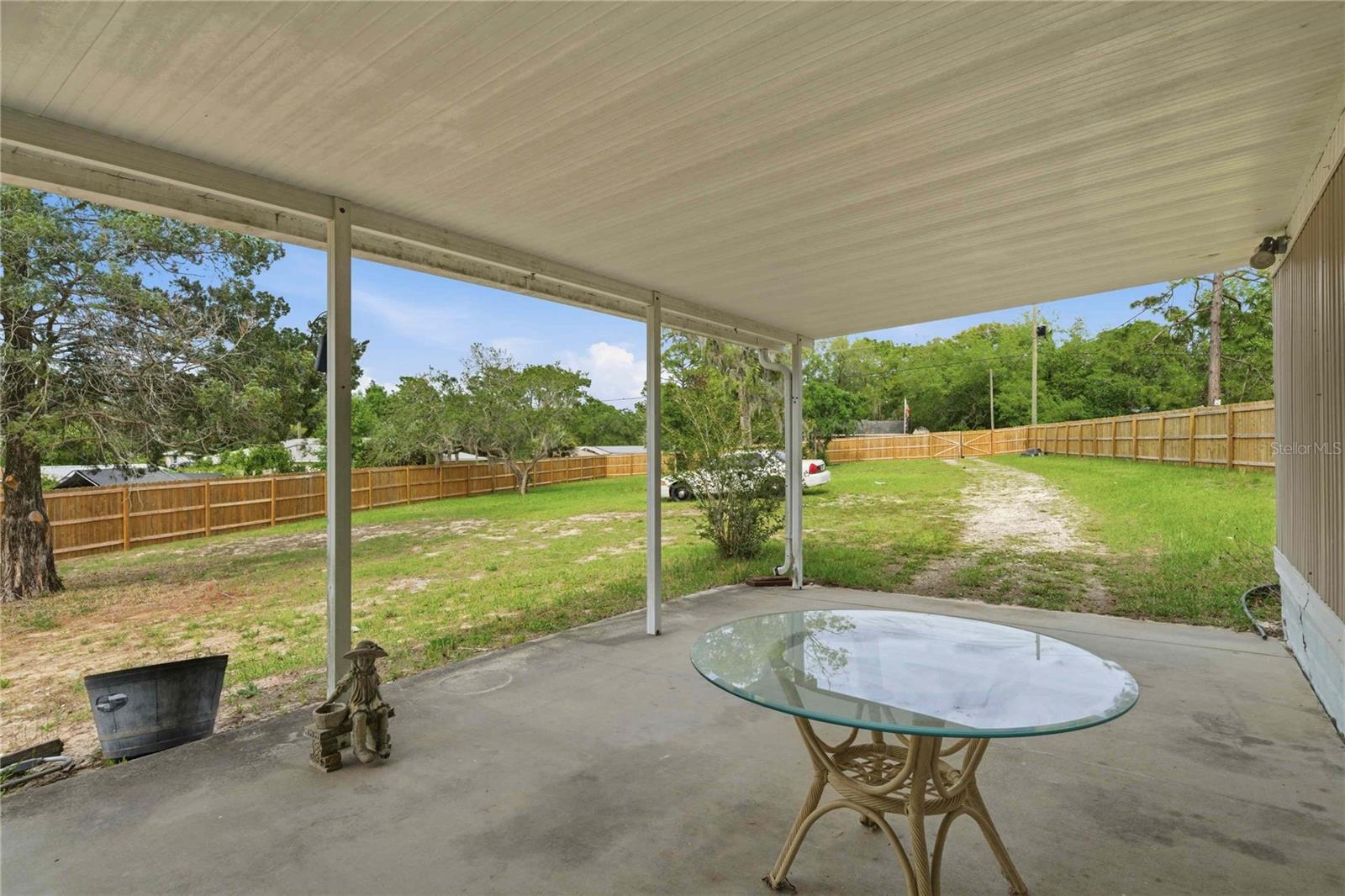 Image 3 of 33 For 5494 Oldfield Avenue