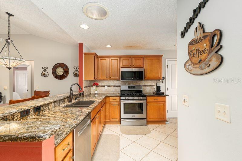 Image 10 of 29 For 9325 171st Le Flore Lane