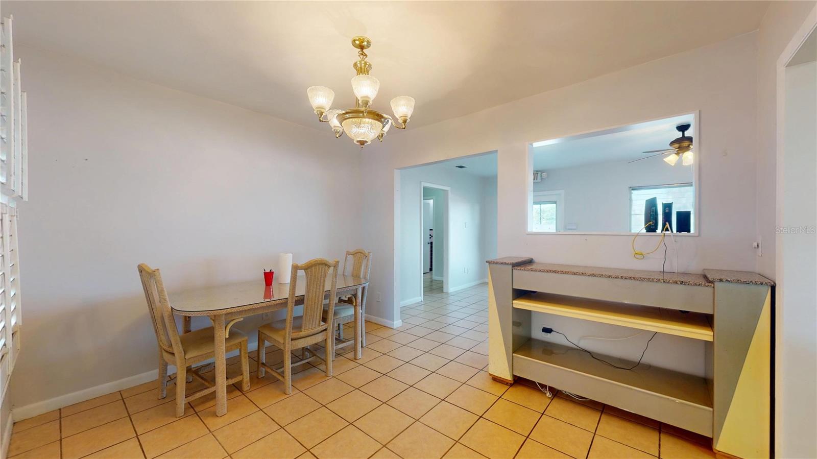 Image 35 of 47 For 121 Seminole Avenue