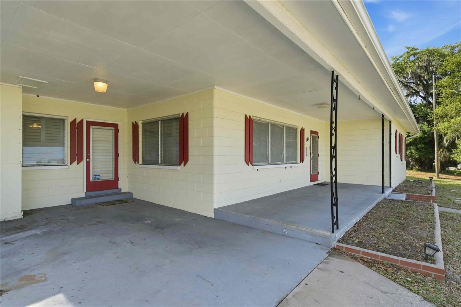 Image 46 of 47 For 121 Seminole Avenue