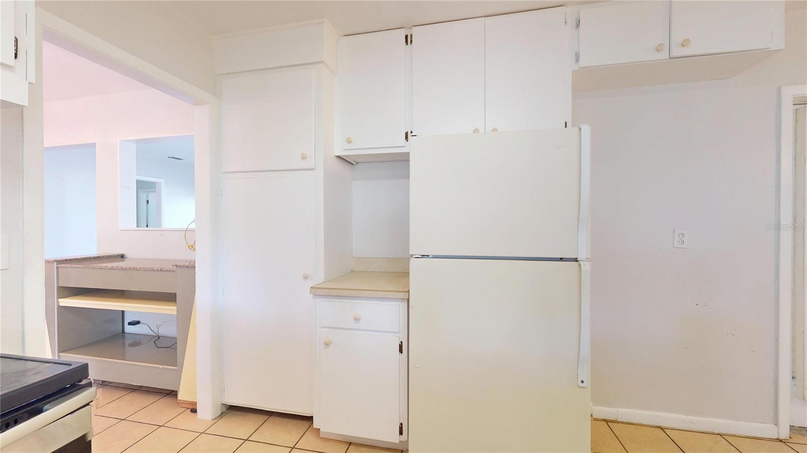 Image 8 of 47 For 121 Seminole Avenue