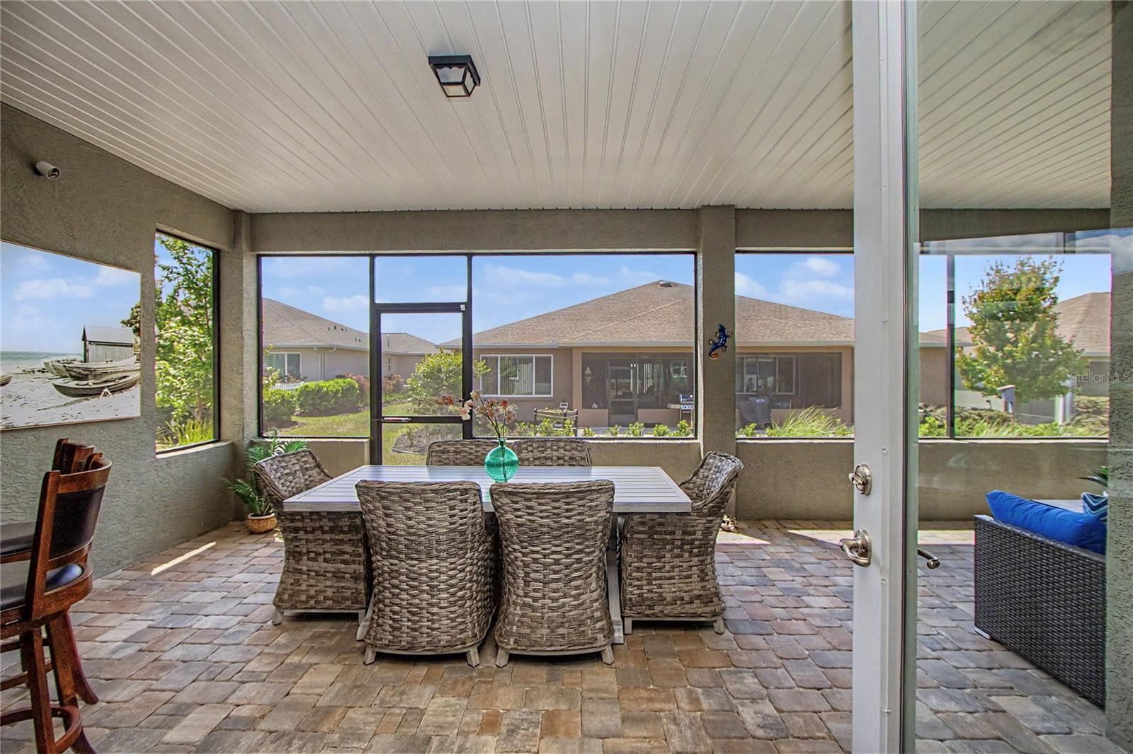 Image 26 of 47 For 9694 79th Loop