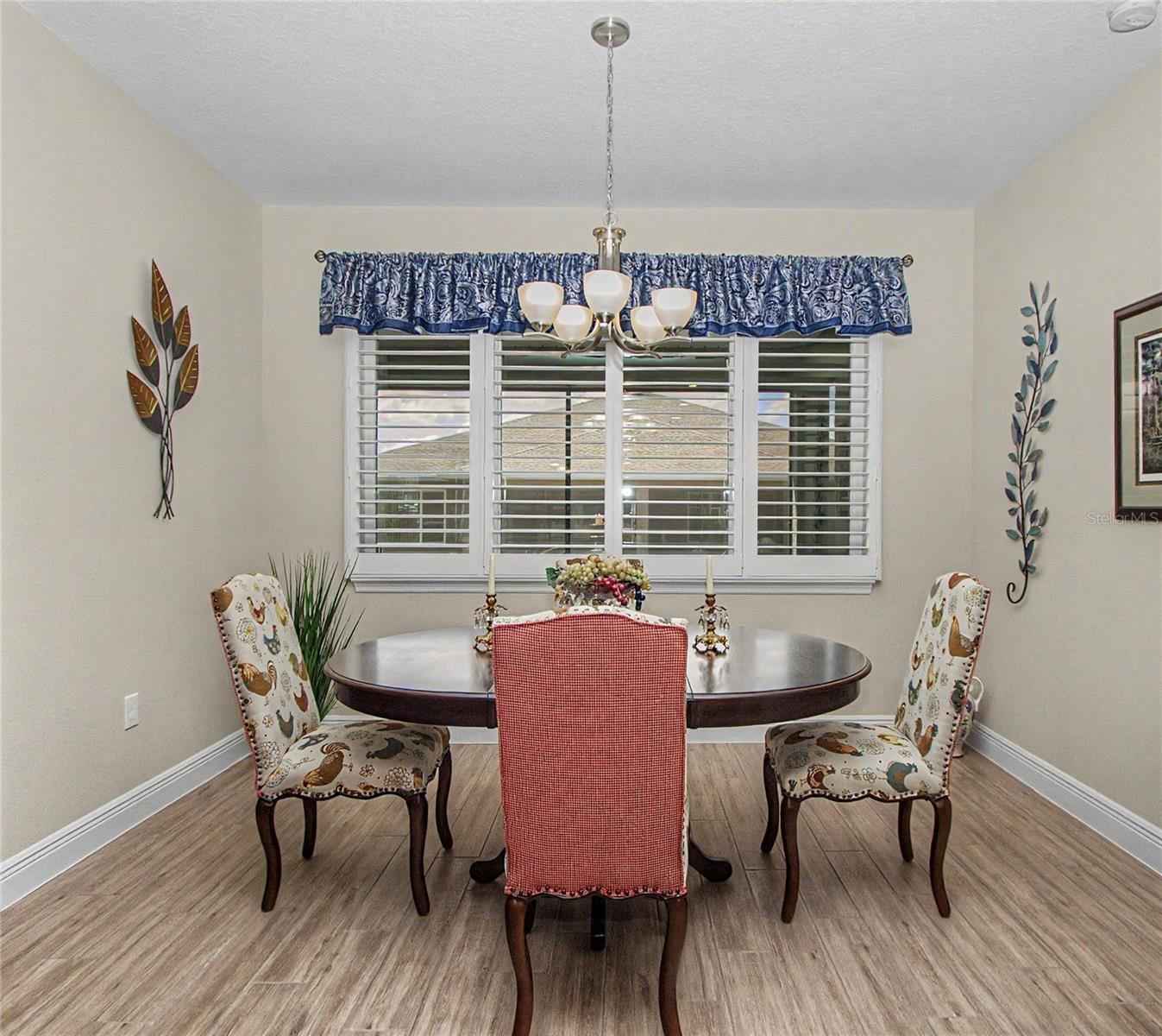 Image 35 of 47 For 9694 79th Loop