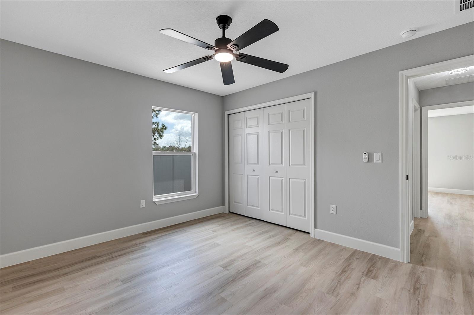 Image 26 of 33 For 13792 42nd Avenue