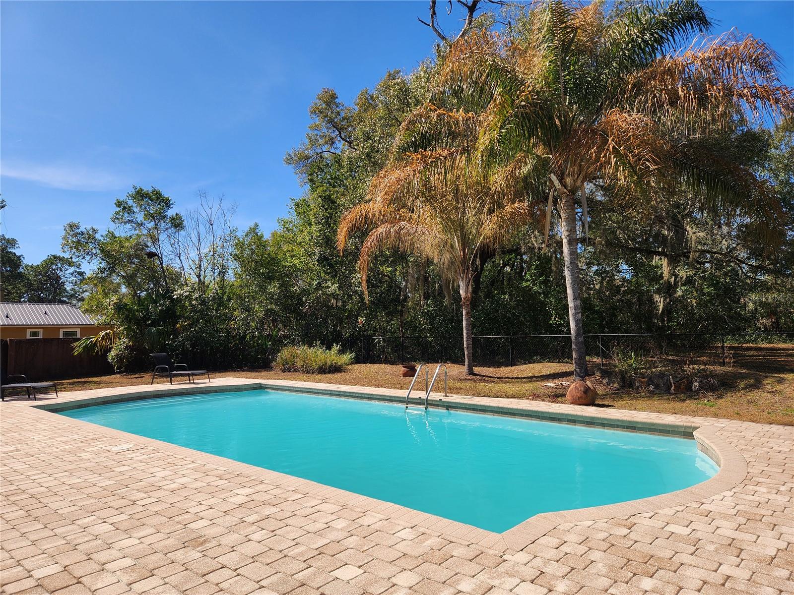 Image 32 of 35 For 400 49th Avenue