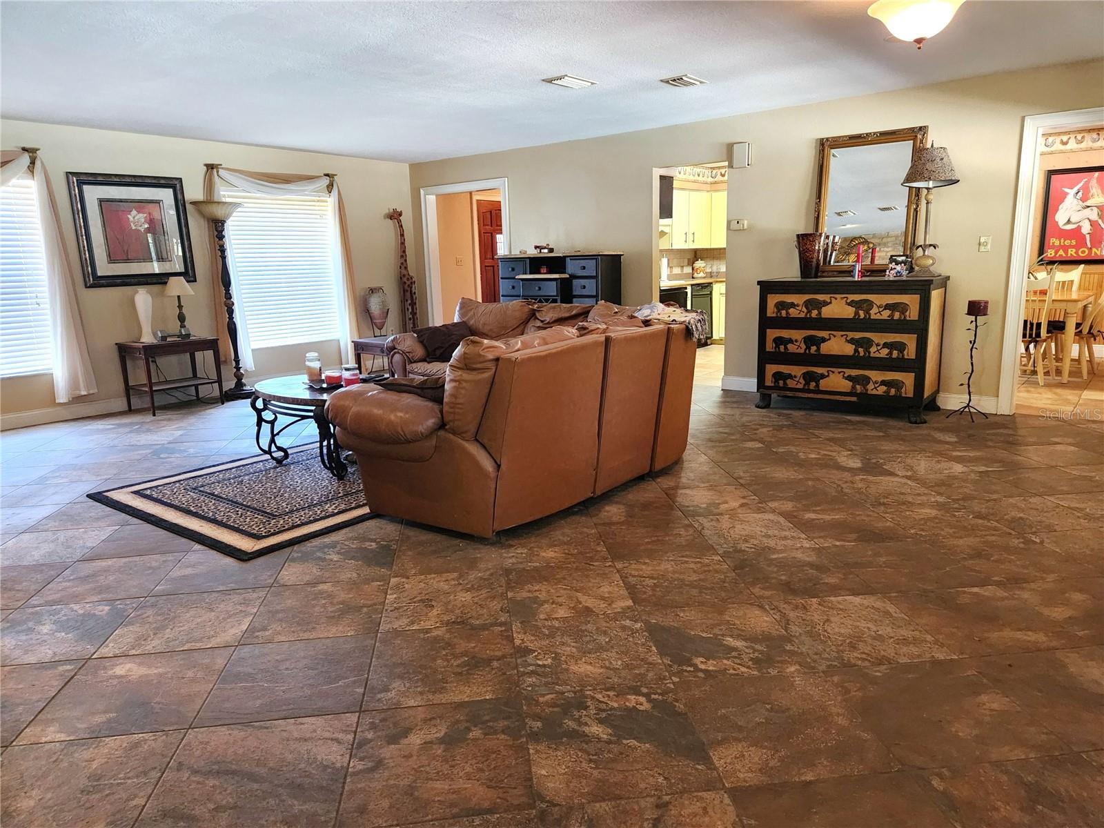 Image 4 of 35 For 400 49th Avenue