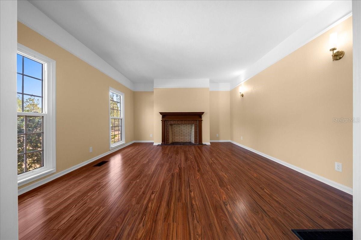 Image 12 of 78 For 7808 75th Street