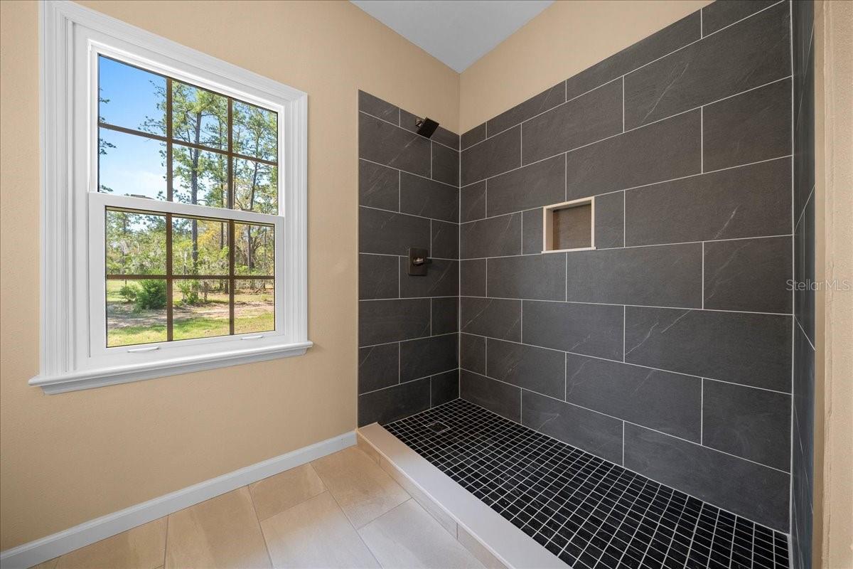 Image 26 of 78 For 7808 75th Street