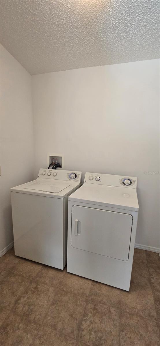 Image 16 of 17 For 1009 Ridgeville Road