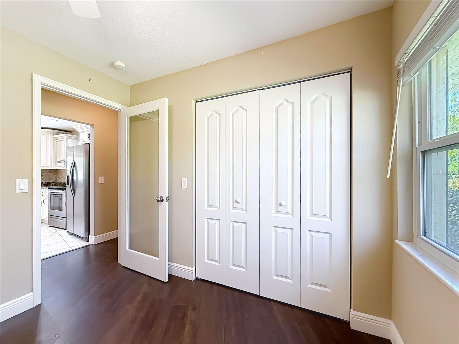 Image 26 of 66 For 363 Kensington Avenue