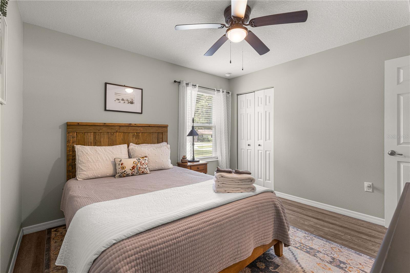 Image 24 of 34 For 6353 52nd Avenue