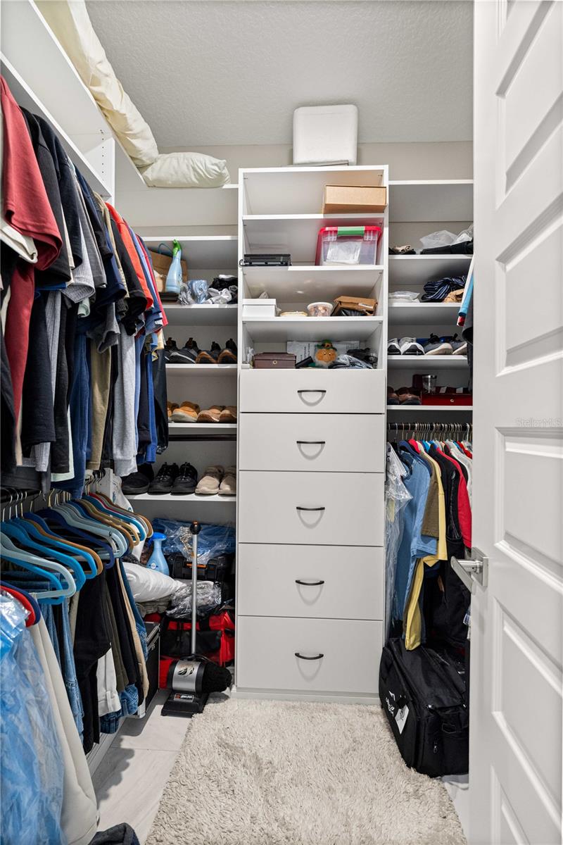 Image 19 of 50 For 8425 93rd Circle