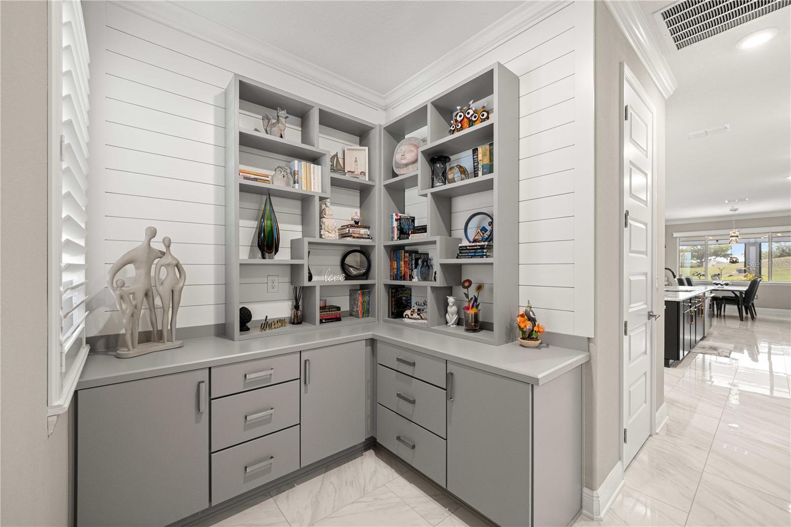 Image 22 of 50 For 8425 93rd Circle