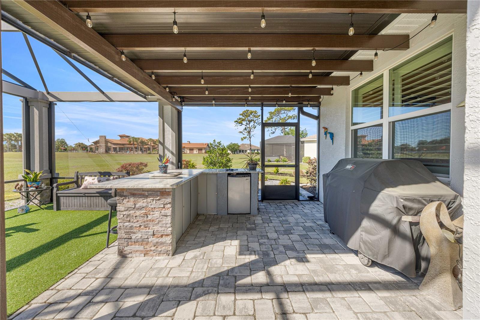 Image 32 of 50 For 8425 93rd Circle