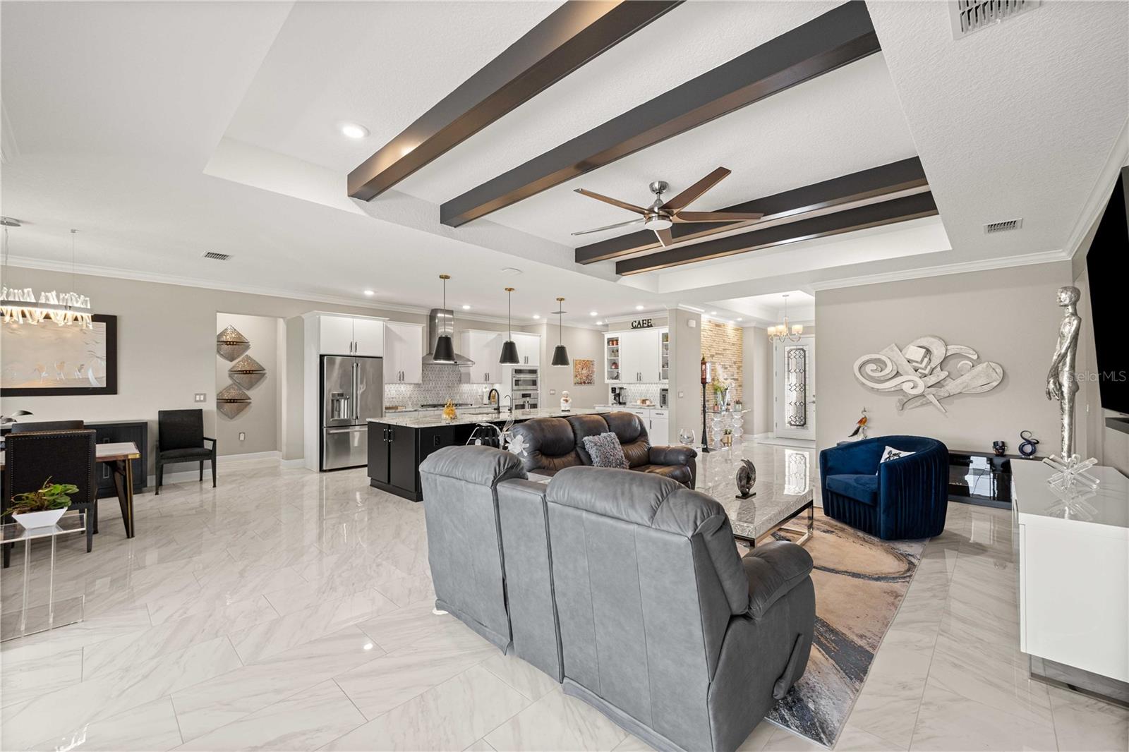 Image 7 of 50 For 8425 93rd Circle