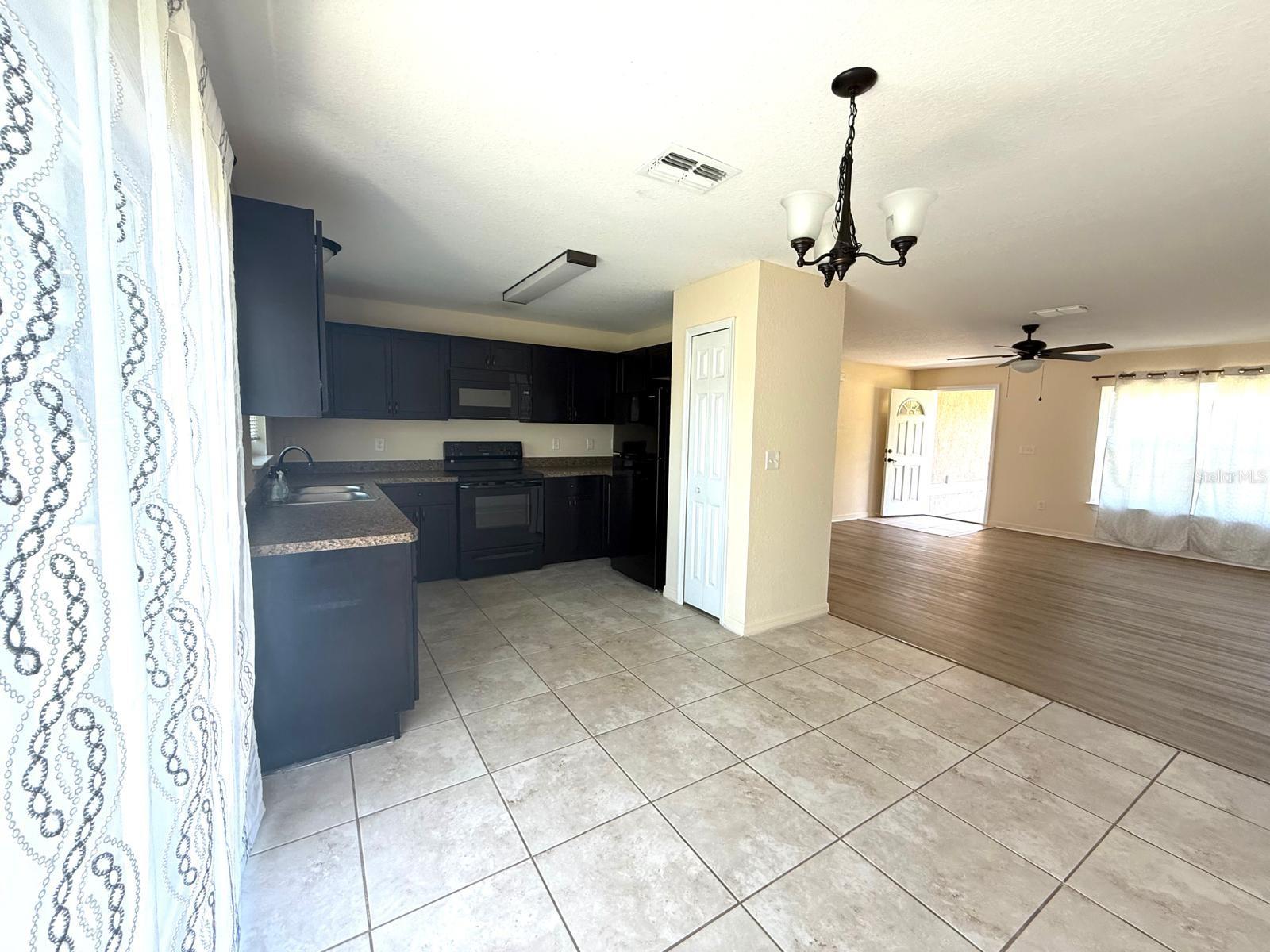 Image 3 of 25 For Address Not Provided