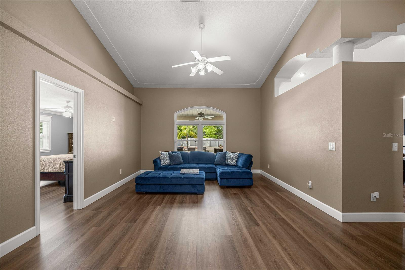 Image 5 of 46 For 5078 107th Loop