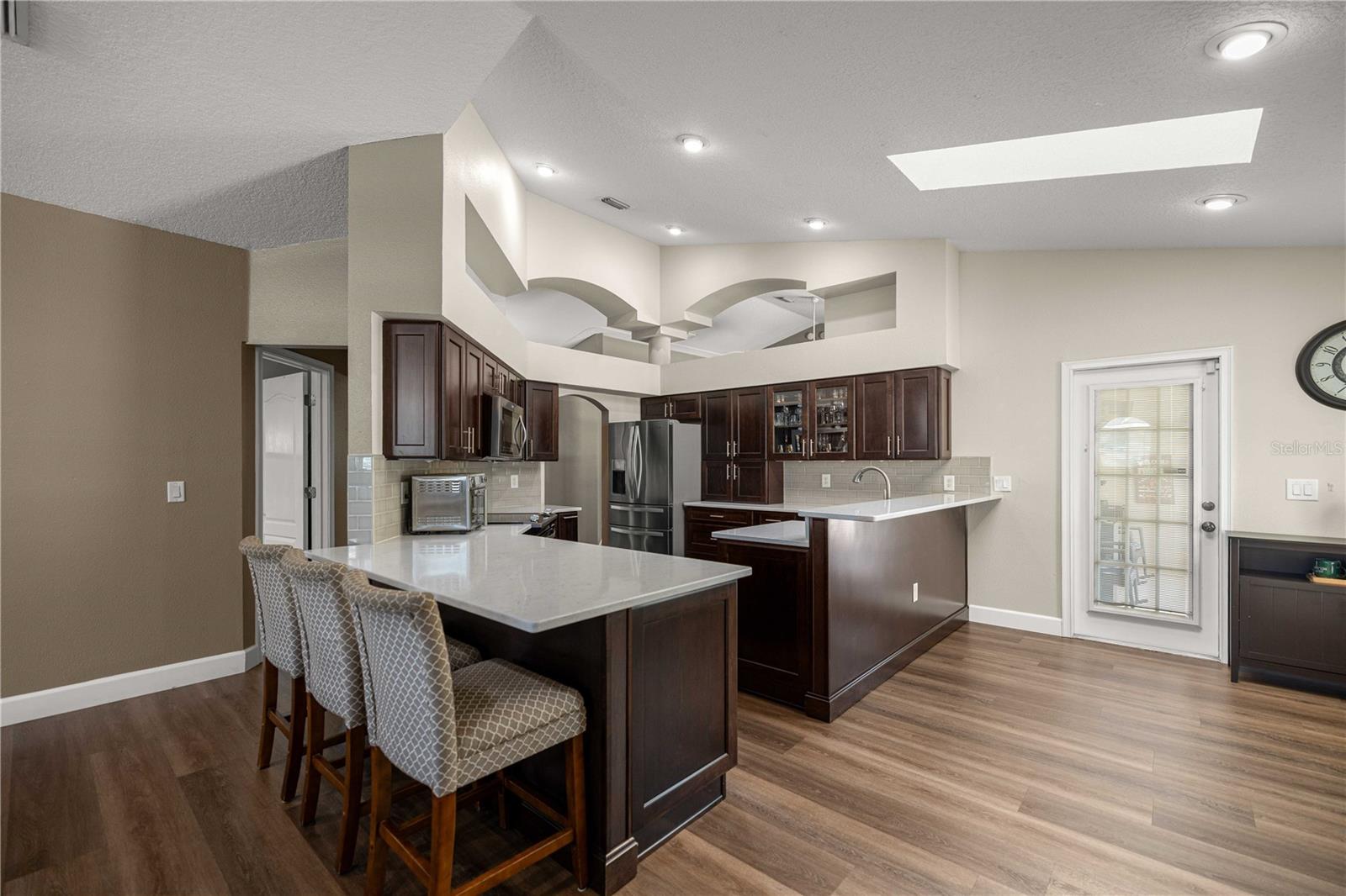 Image 8 of 46 For 5078 107th Loop