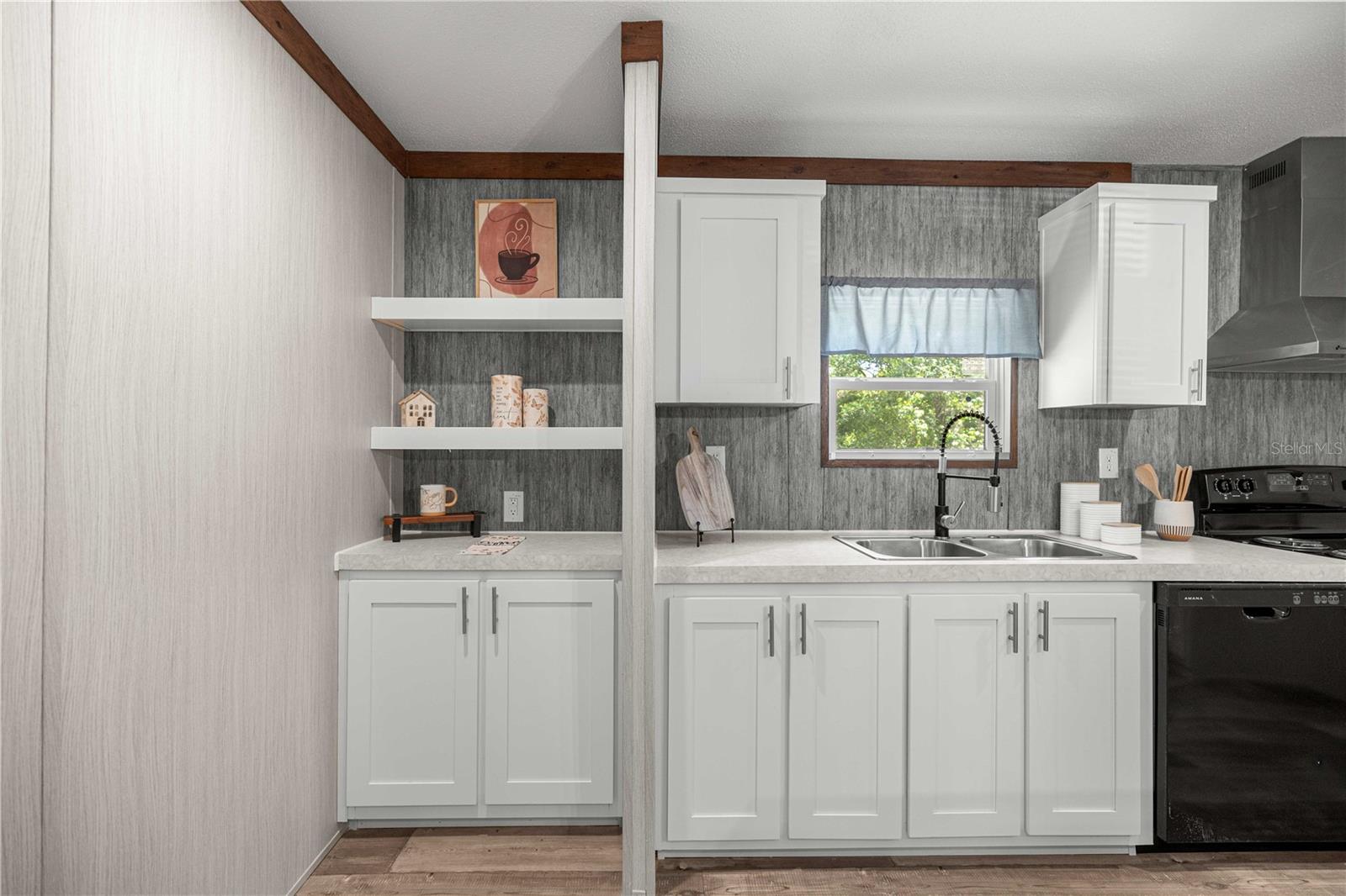 Image 13 of 30 For 17360 65th Street