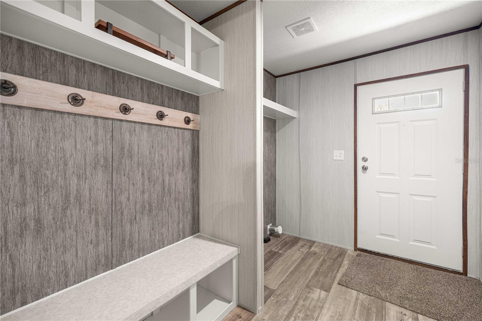 Image 24 of 30 For 17360 65th Street