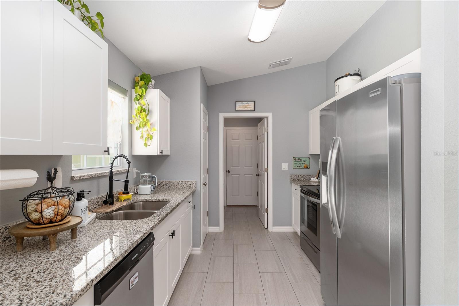 Image 16 of 88 For 20264 69th Place