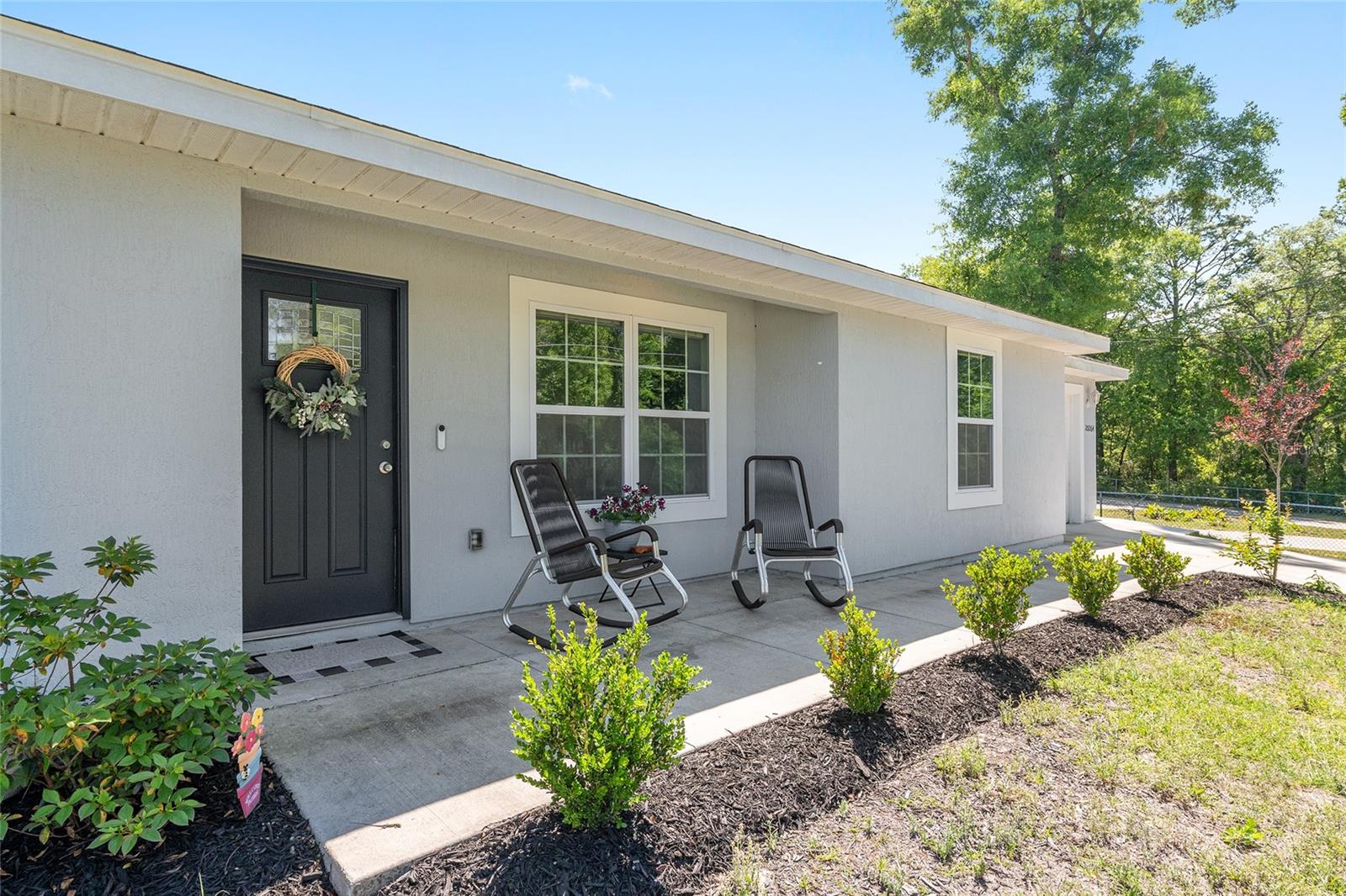 Image 2 of 88 For 20264 69th Place