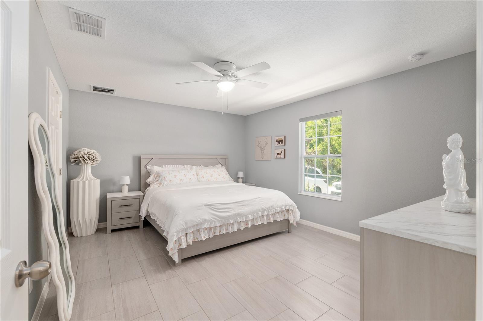 Image 27 of 88 For 20264 69th Place