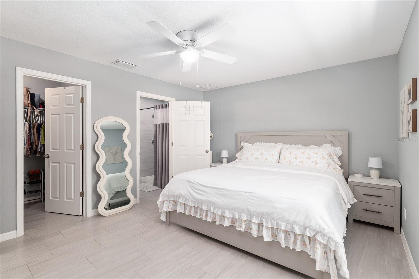 Image 28 of 88 For 20264 69th Place