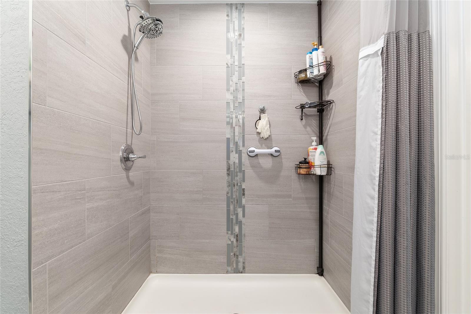 Image 33 of 88 For 20264 69th Place