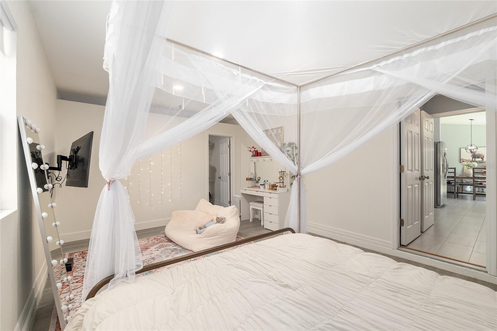 Image 37 of 88 For 20264 69th Place