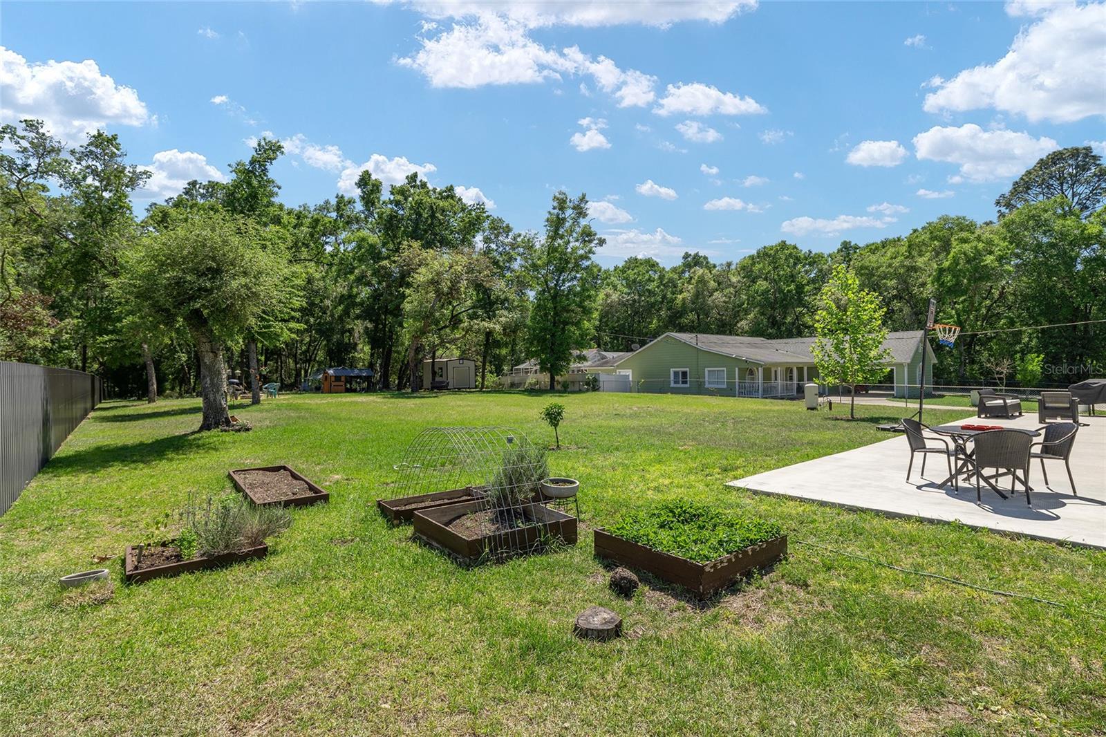 Image 52 of 88 For 20264 69th Place