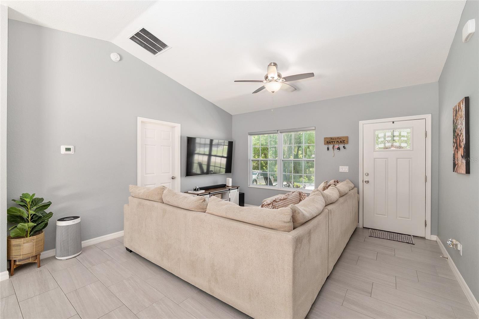 Image 7 of 88 For 20264 69th Place