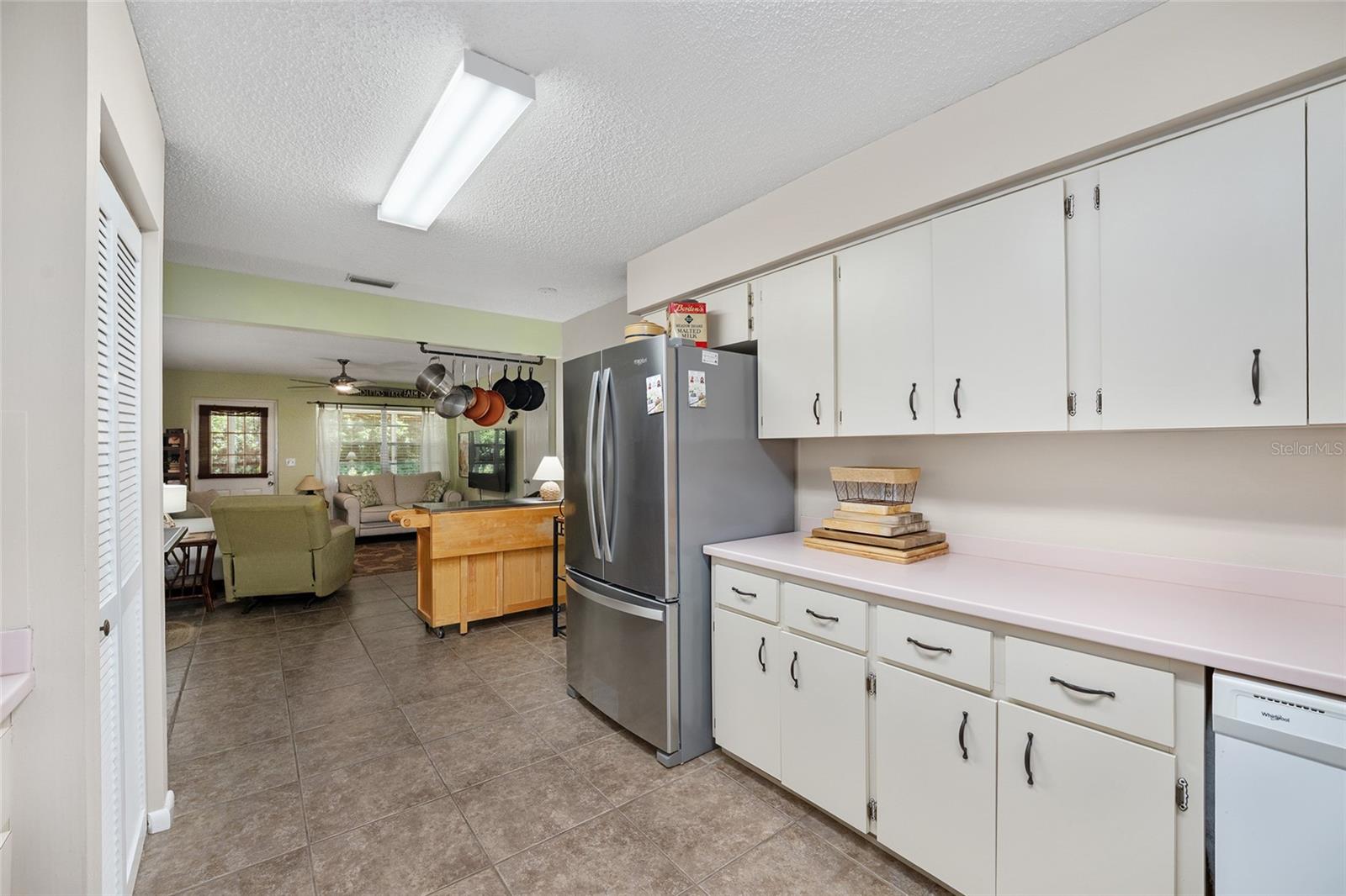 Image 15 of 34 For 8762 91st Street D