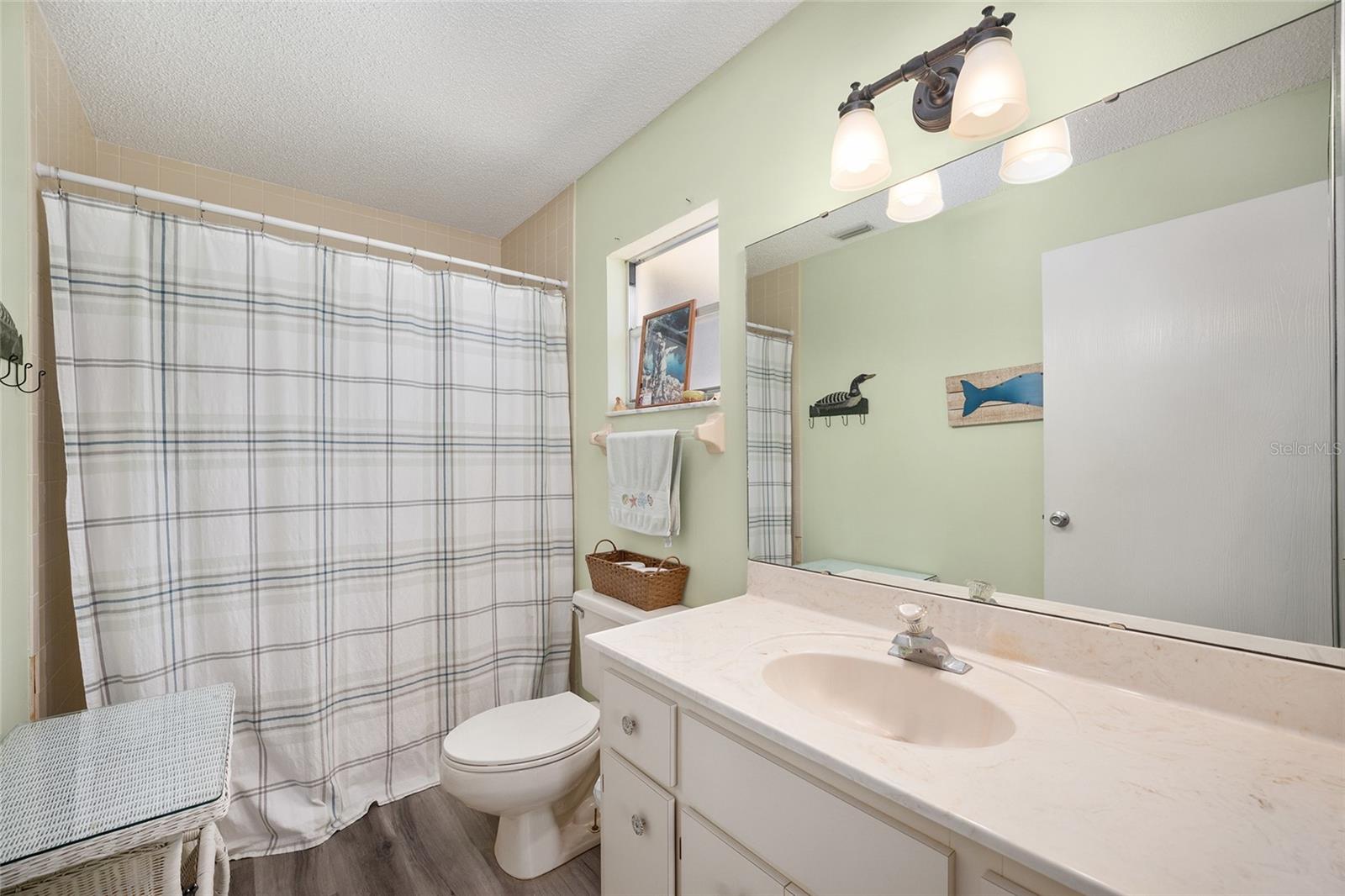 Image 20 of 34 For 8762 91st Street D