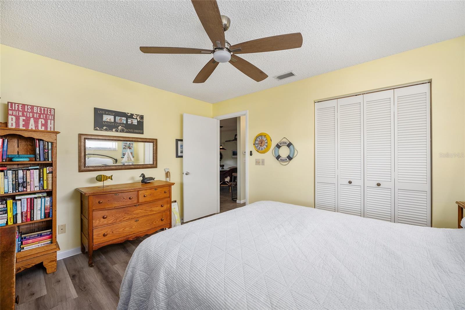Image 26 of 34 For 8762 91st Street D
