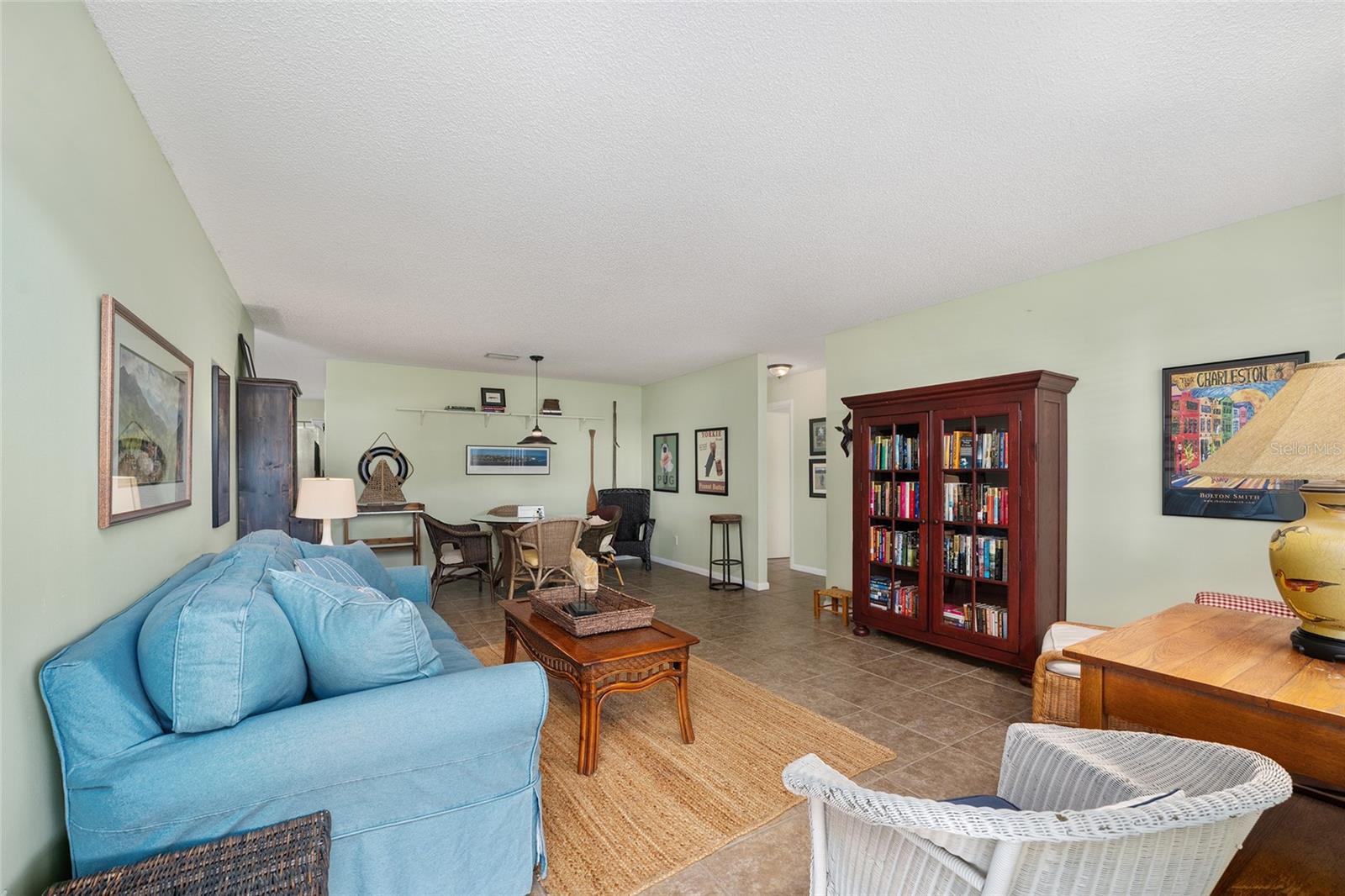 Image 5 of 34 For 8762 91st Street D
