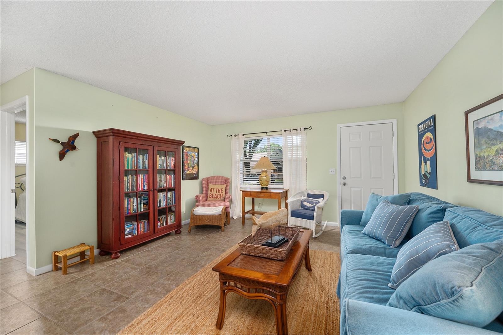 Image 7 of 34 For 8762 91st Street D