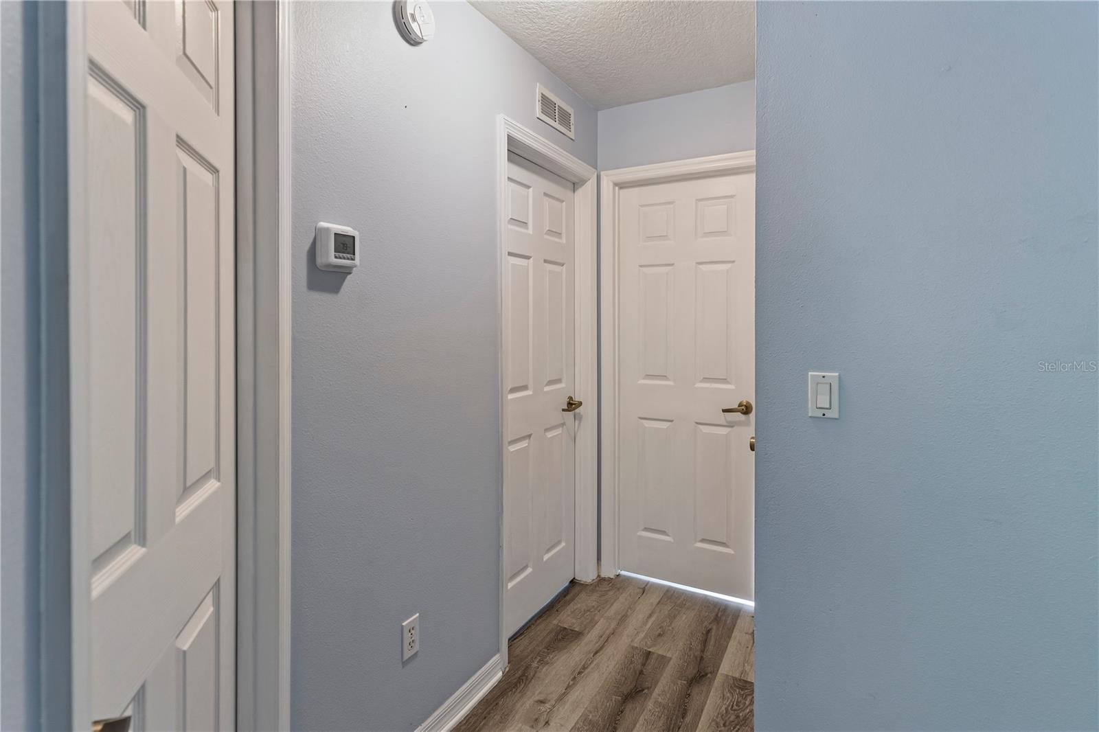Image 14 of 20 For 5542 60th Terrace