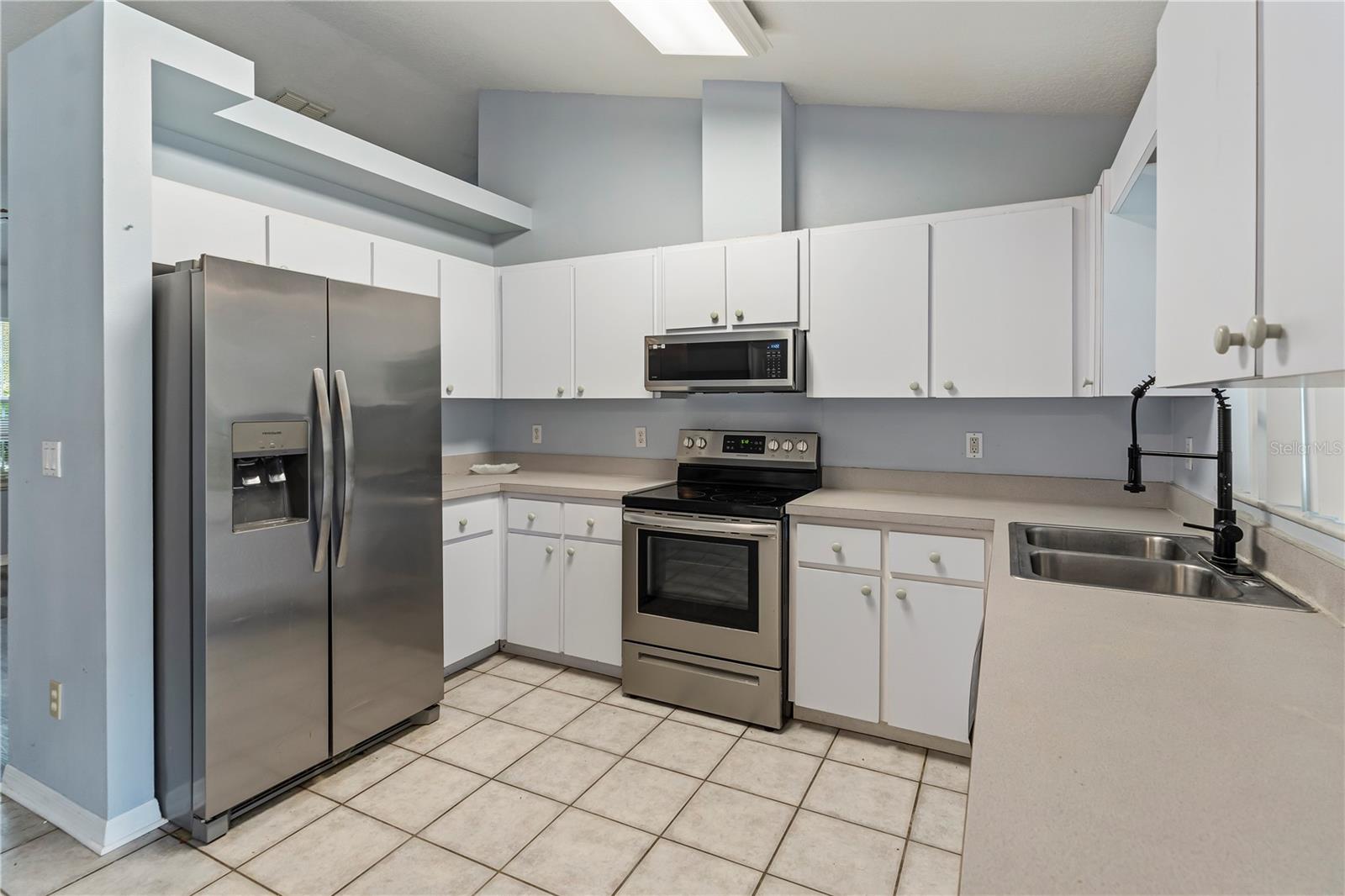 Image 6 of 20 For 5542 60th Terrace