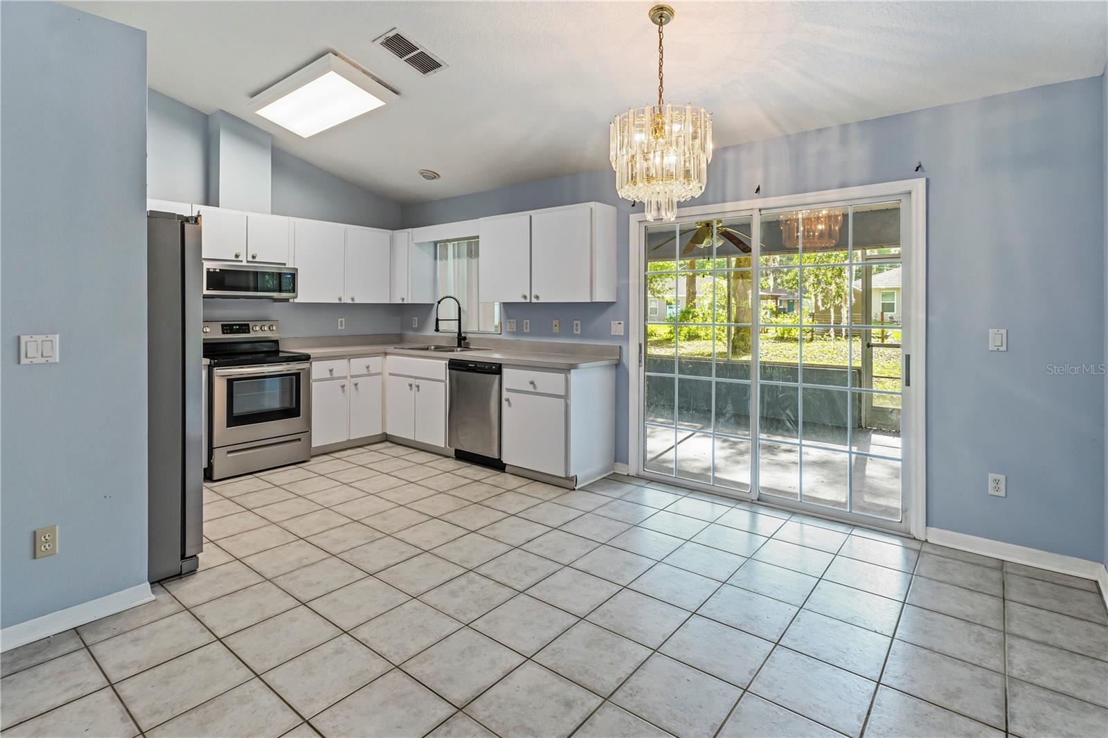 Image 8 of 20 For 5542 60th Terrace