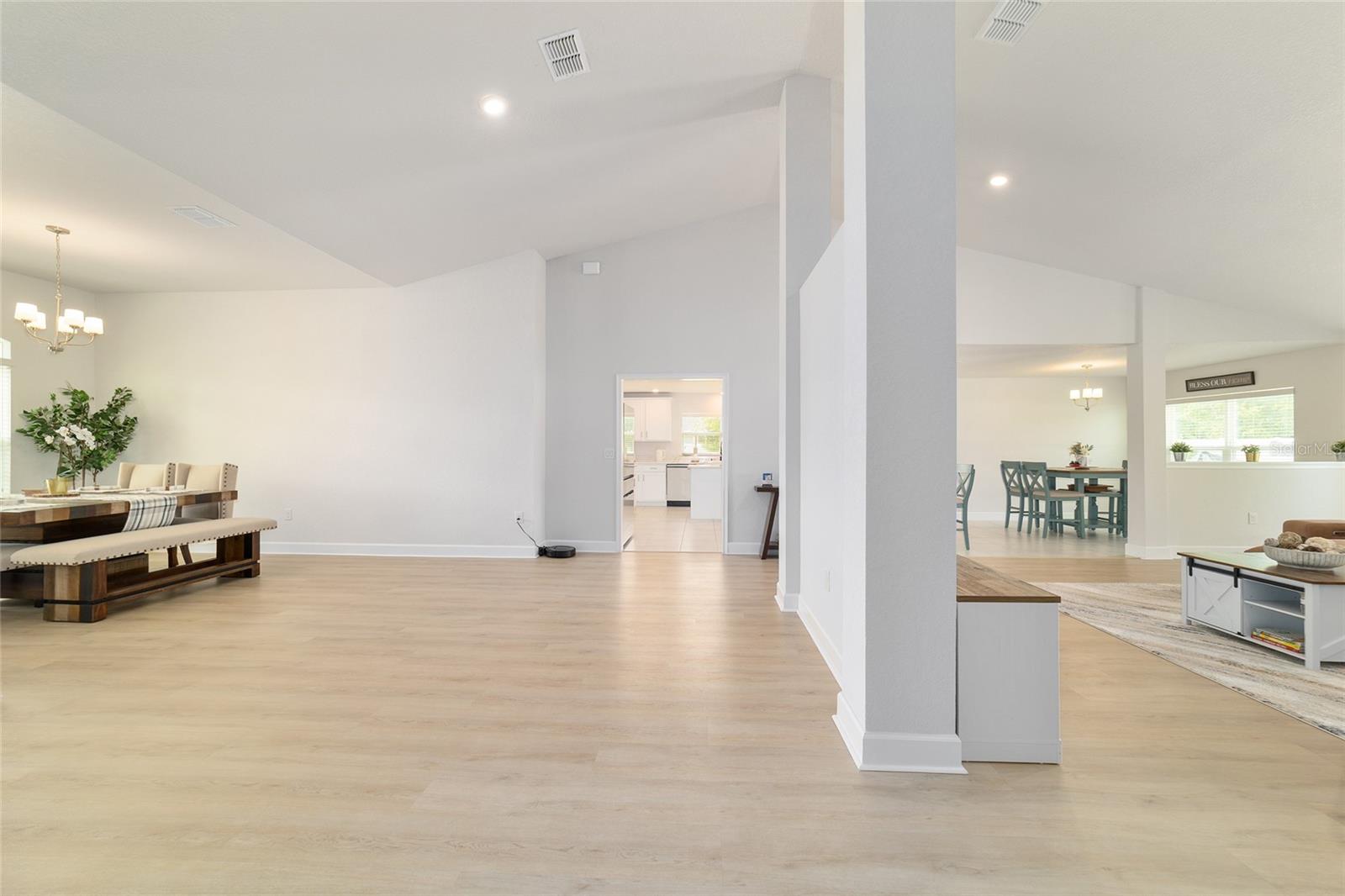 Image 11 of 62 For 11267 4th Street