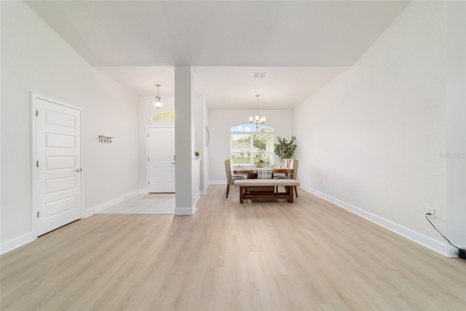 Image 12 of 62 For 11267 4th Street